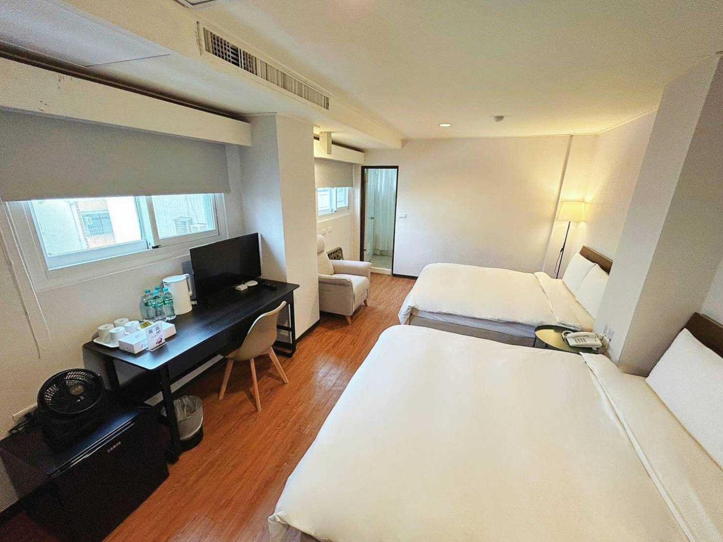 Trust Hotel Tainan Esterno foto